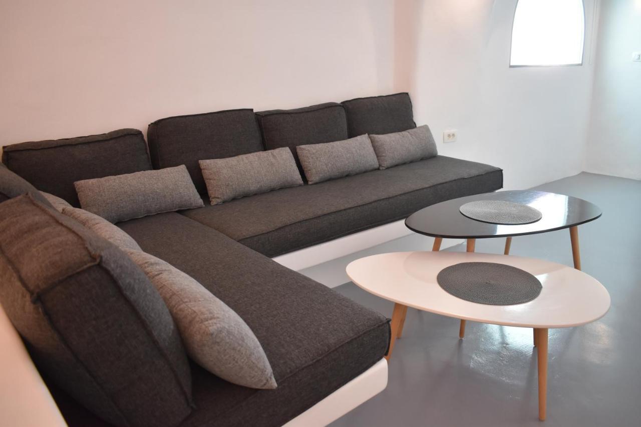 Oinos Luxury Suites Foinikiá المظهر الخارجي الصورة