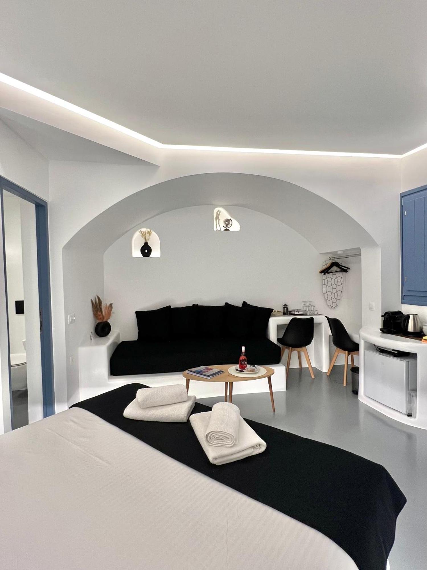 Oinos Luxury Suites Foinikiá المظهر الخارجي الصورة